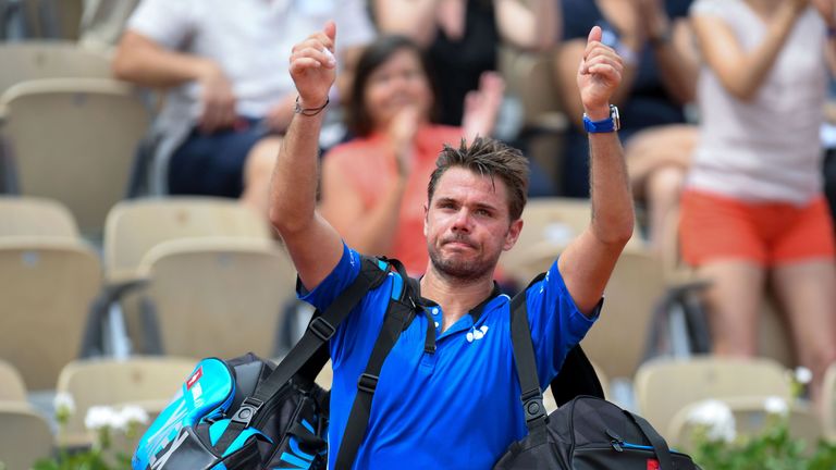 Wawrinka crashes out in first round, Djokovic progresses