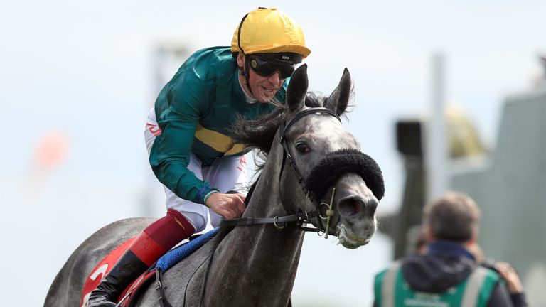 Coronet is clear of her Middleton Stakes rivals