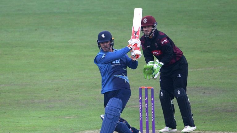 Heino Kuhn hit 13 fours and two sixes in his unbeaten 124
