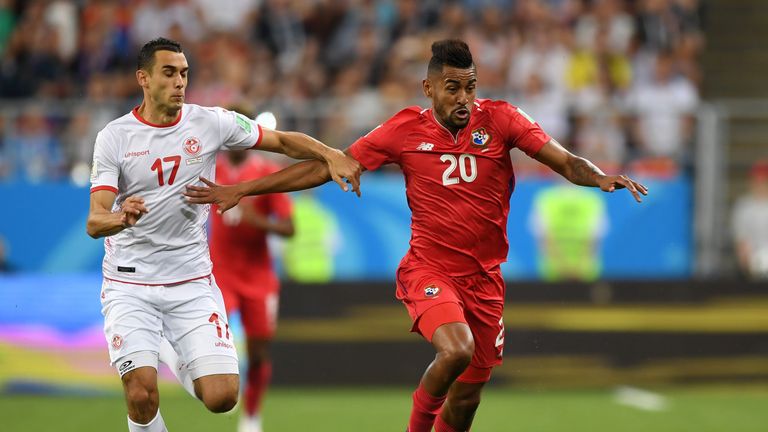 Anibal Godoy of Panama is challenged by Ellyes Skhiri of Tunisia