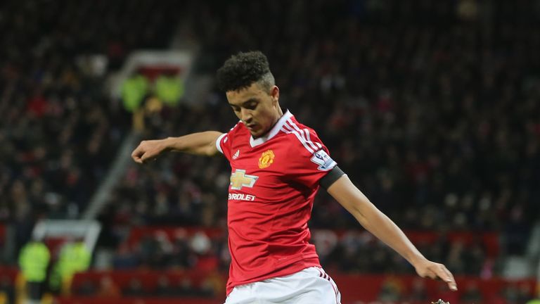 Scunthorpe United sign Cameron Borthwick-Jackson on loan