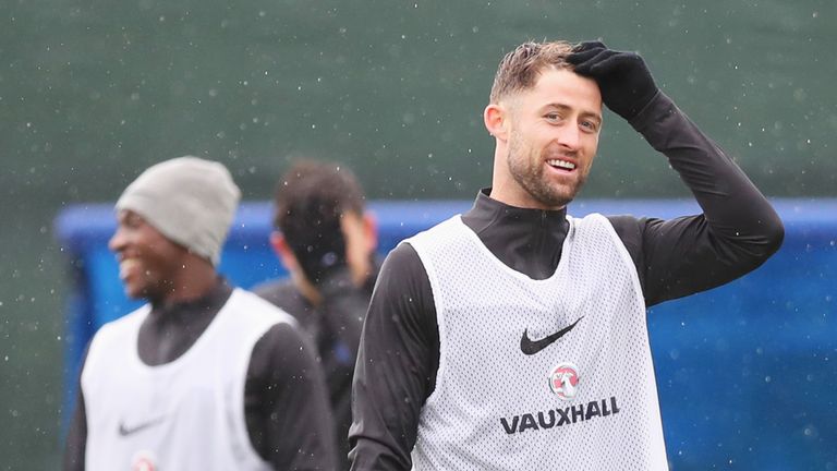 Gary Cahill says he will give everything if selected for the third-place play-off