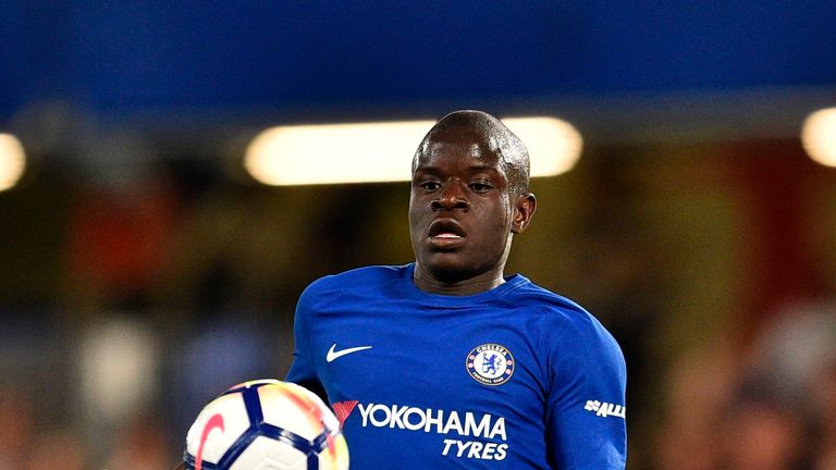 N'Golo Kante is currently preparing to play in the World Cup final for France [스카이스포츠] 캉테를 간절히 원하는 바르셀로나