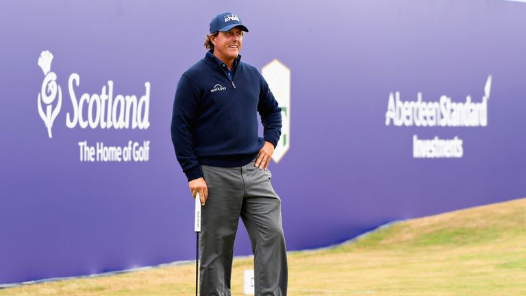Mickelson posted a level-par 70 on Thursday
