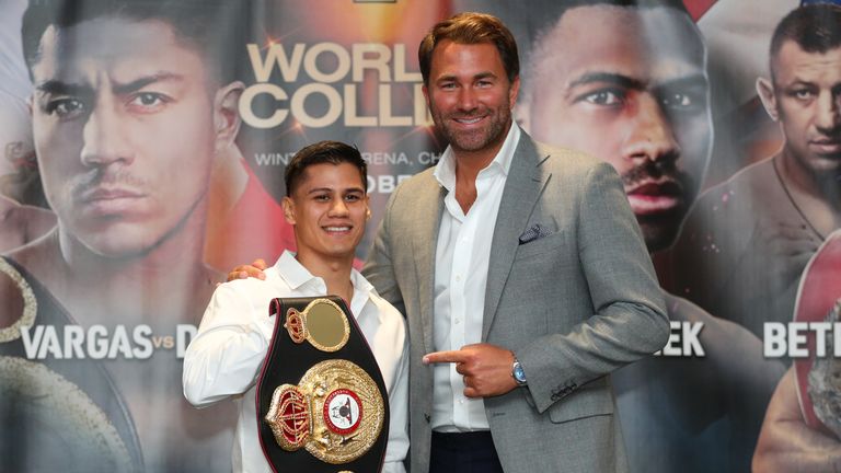 Daniel Roman defends his WBA belt against Gavin McDonnell on the same bill