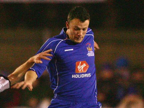 Image of Perry: Vale switch