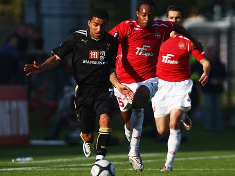 Image of Junior Diaz, seen here battling for the ball with Tottenham's Aaron Lennon, has joined Mainz
