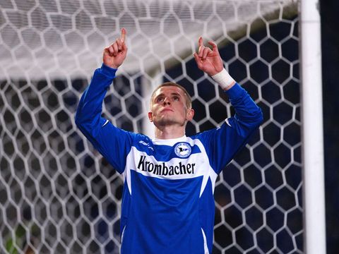 Image of Wichniarek: Two-year deal