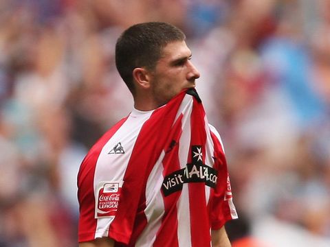 Image of Montgomery: Contract extension