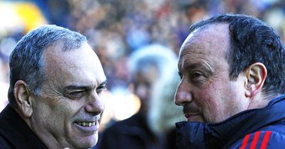 Portsmouth 2 Liverpool 0: Avram Grant and Rafael Benitez share a joke before kick off.