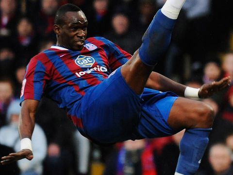 Image of Davis: No new contract