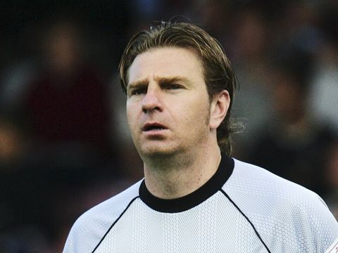 Image of Musselwhite: New playing contract