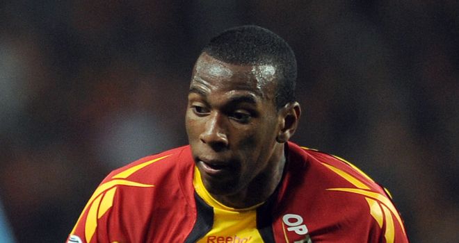 Aurier: Lens teenager happy to remain in France