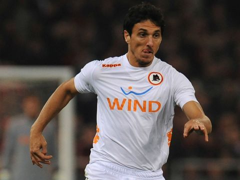 Image of Nicolas Burdisso: Joined Genoa from Roma