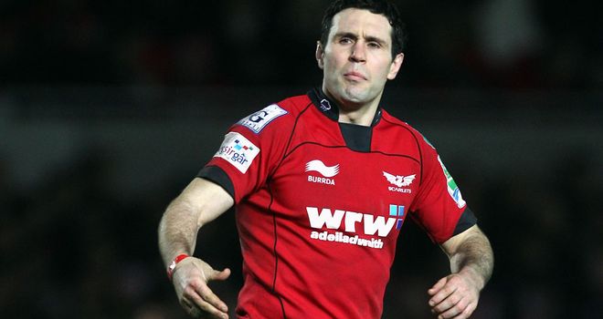 Stephen Jones: Set for landmark appearance