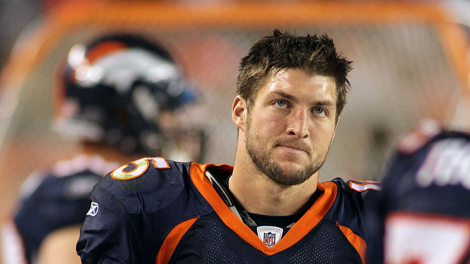 Brady, Pats Slow Down Tebow, Broncos 41-23