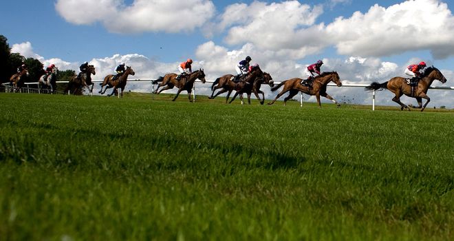 Lingfield: Inspection for Tuesday card with more heavy rain forecast