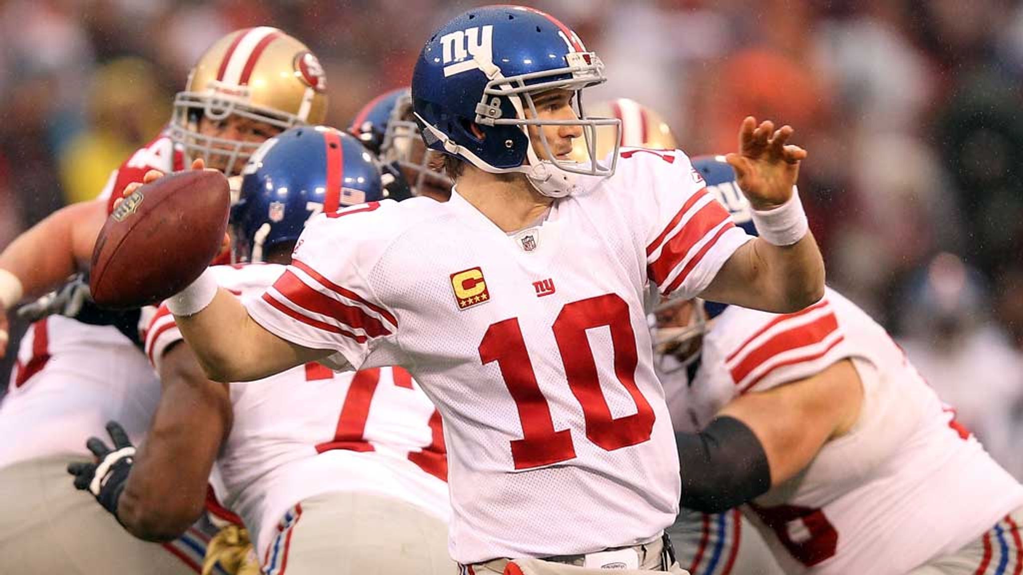 Eli manning QB, Victor Cruz WR, Hakeem nicks WR  Giants players, New york  giants football, Giants football