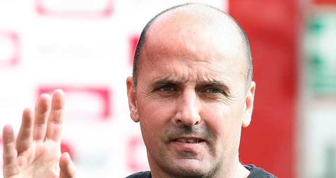 Cook: Happy to sign Hatch