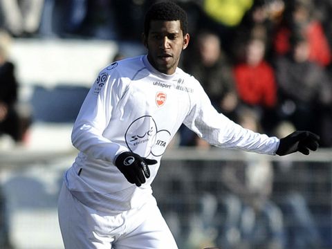 Image of Carlos Gil: Has struggled to settle in France