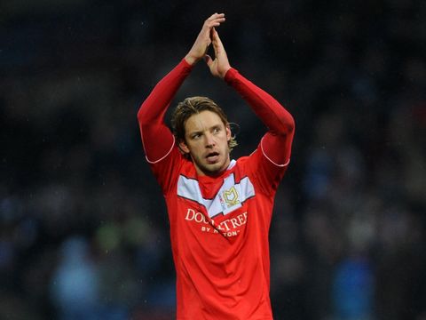 Image of Smith: Happy at Dons