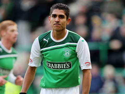 Image of Jorge Claros: Will remain on loan with Hibs until the end of the season