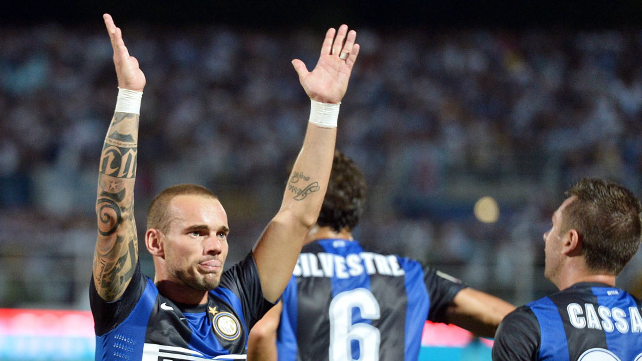 Inter Milan S Wesley Sneijder Told To Decide On His Future By Club President Football News Sky Sports