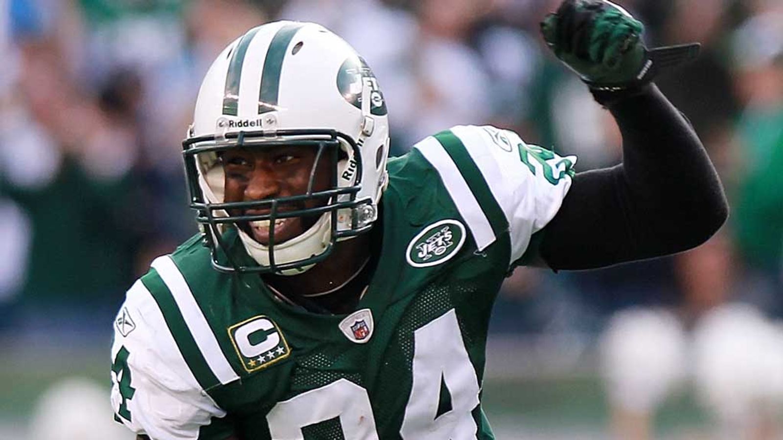 Jets trade CB Revis to Buccaneers - Sports Illustrated