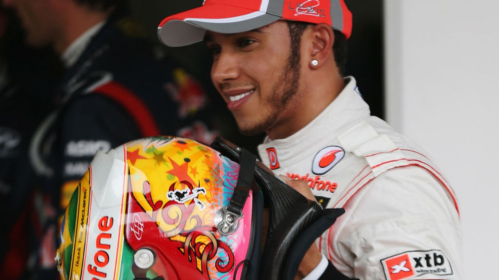 Lewis Hamilton thanks McLaren staff ahead of his switch to Mercedes