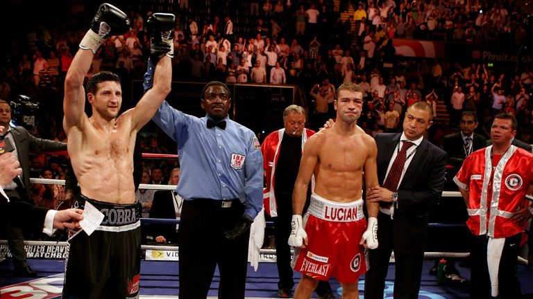 Carl Froch (left) ended Lucian Bute's unbeaten record in 2012