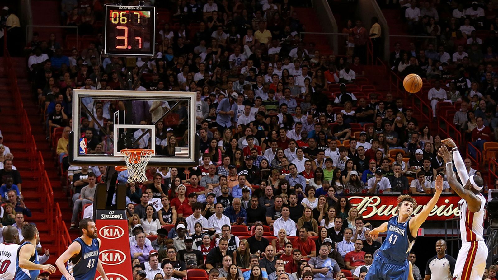 Miami Heat record second successive victory with 103-92 ...