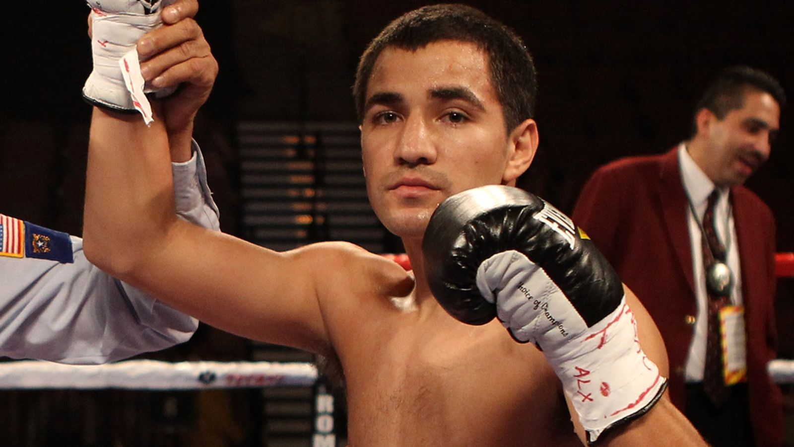 Wayne McCullough says Ronny Rios deserved to beat Rico Ramos, but did ...