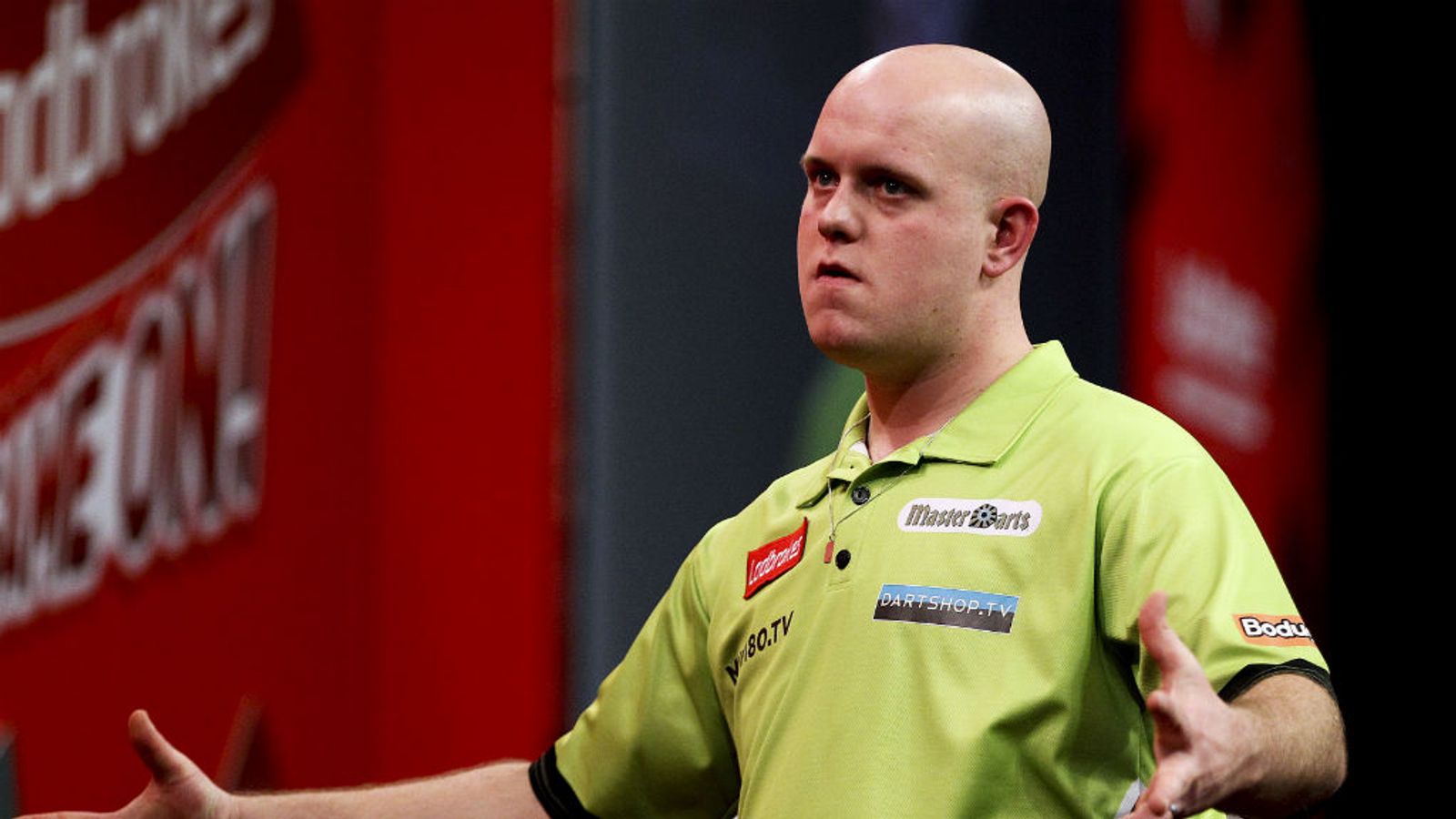 Michael van Gerwen won the first UK Open qualifier with a 6-2 final win