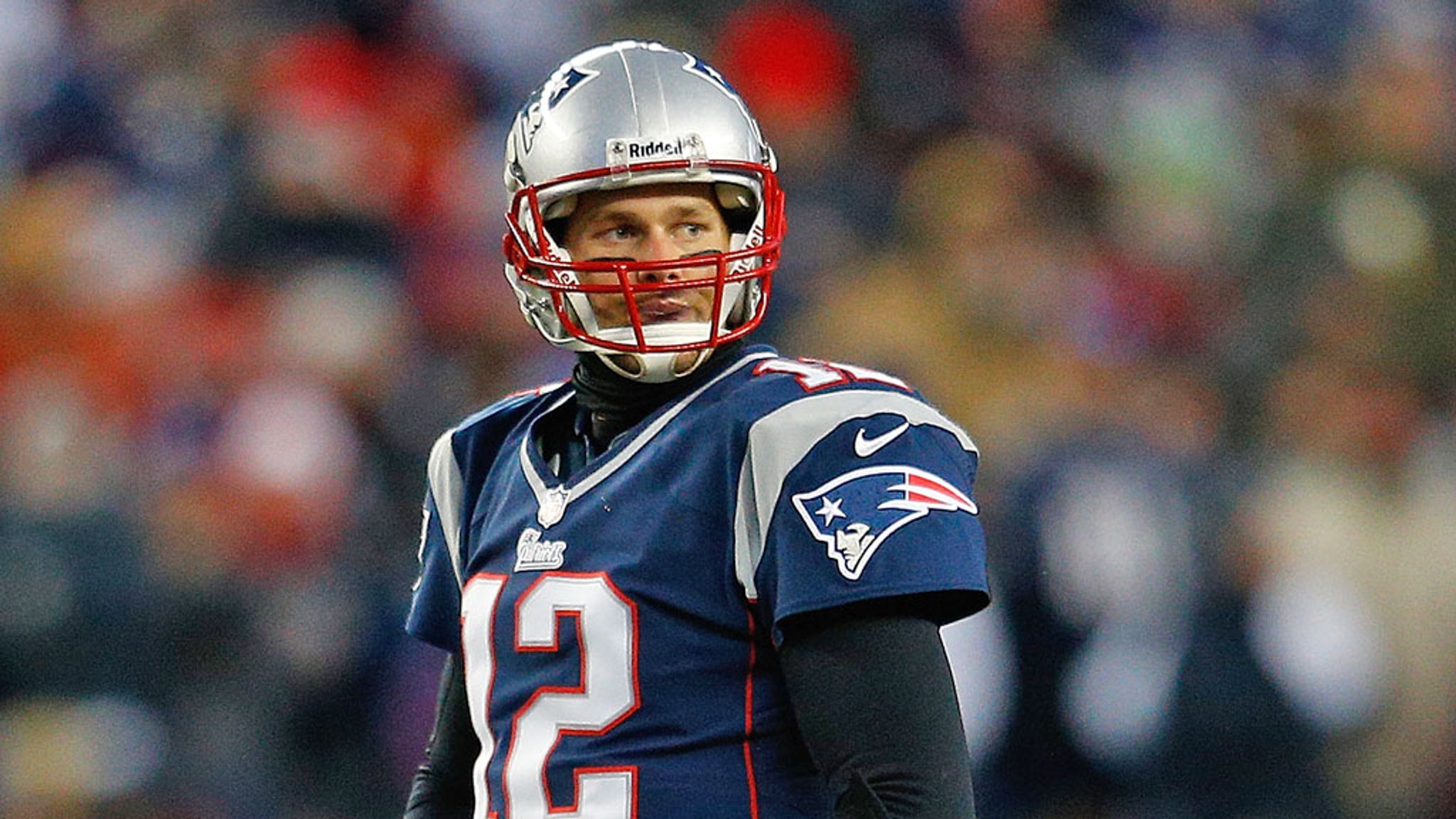 Is Tom Brady playing tonight against Houston Texans?