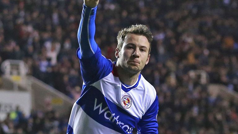 Adam Le Fondre: Helped Reading to secure the win