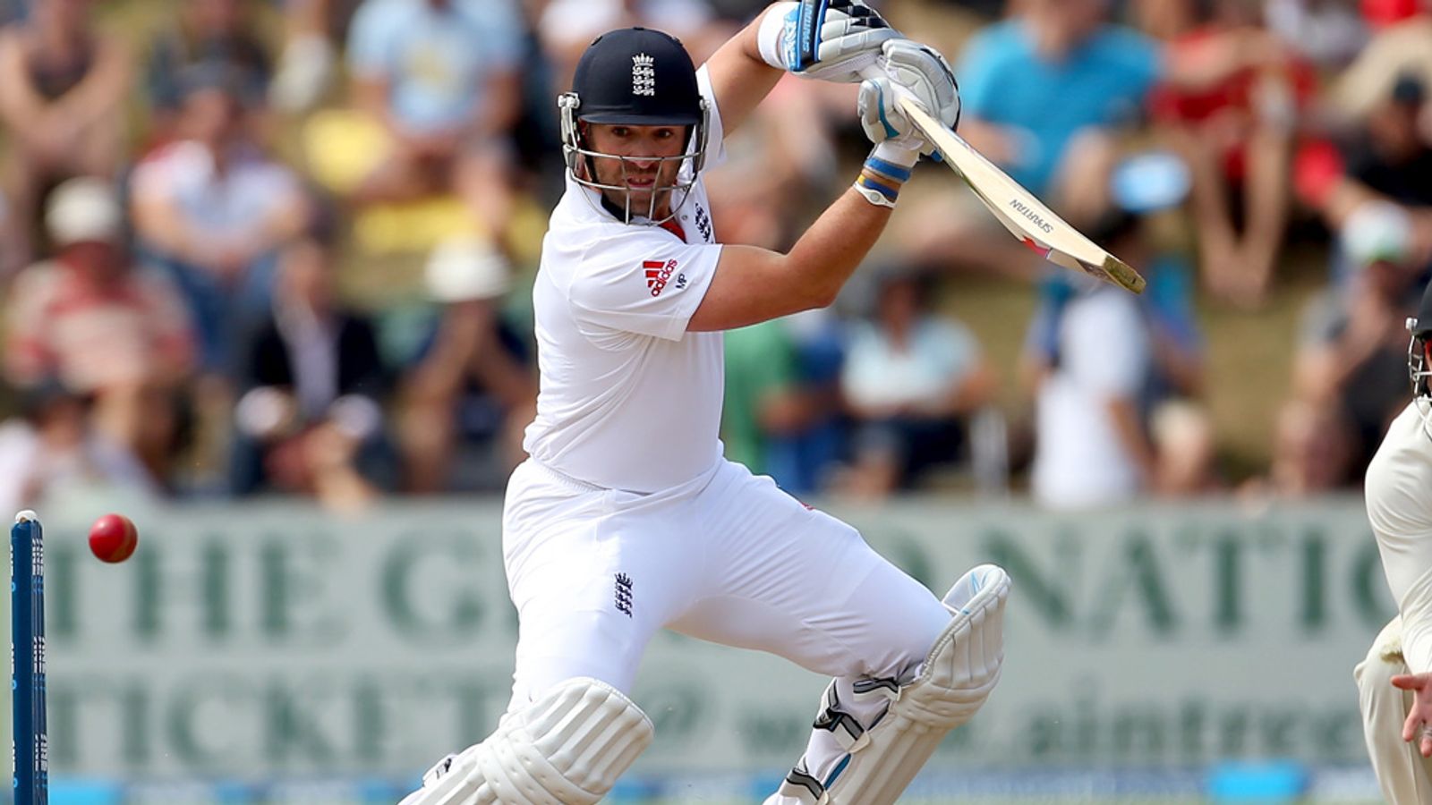 Matt Prior 'magnificent' for England in Auckland draw ...