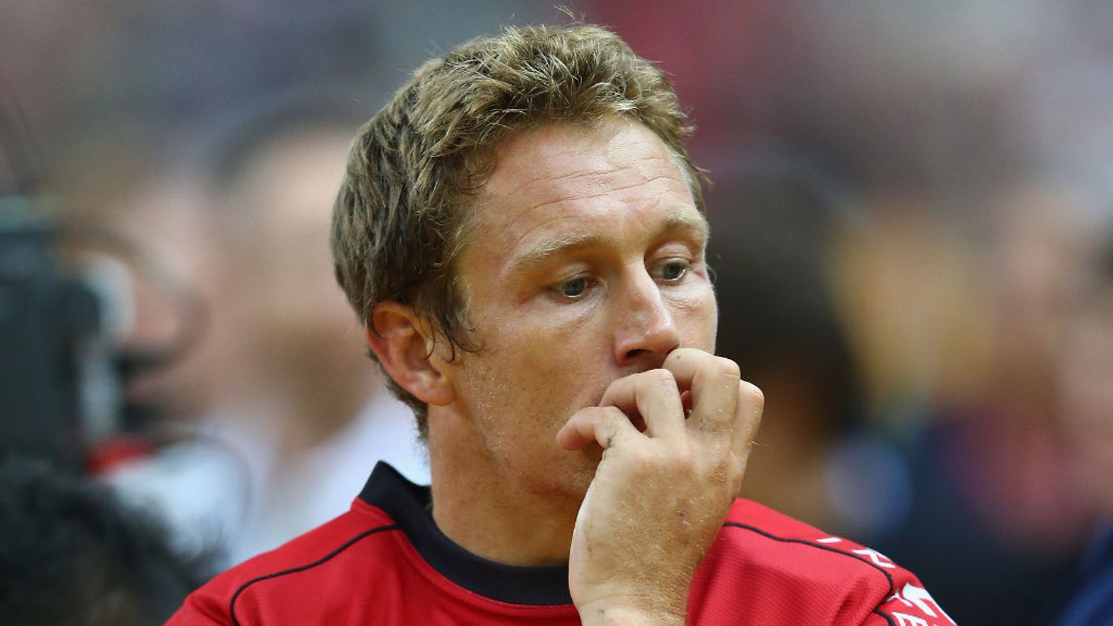 Injuries stir retired England rugby legend Jonny Wilkinson  