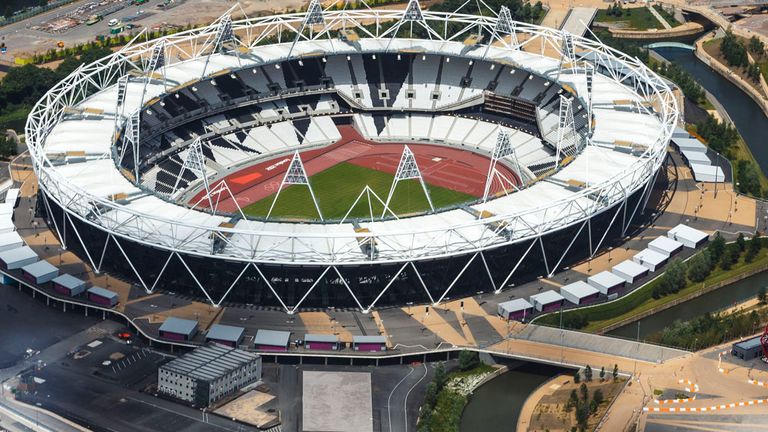 Olympic Stadium: Clubs criticised over dispute