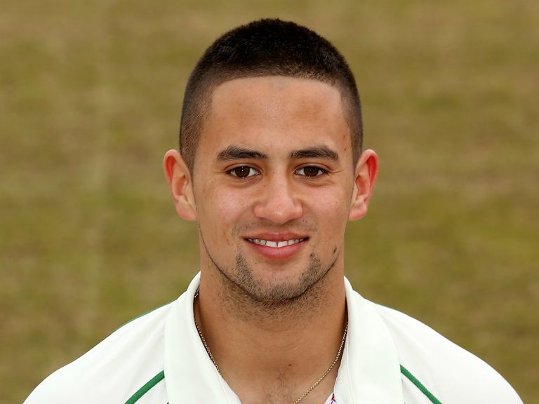 Brett D'Oliveira makes history with double ton for Worcestershire CCC -  Birmingham Live