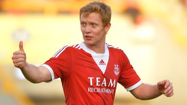 Image of Barry Robson: New one-year contract at Aberdeen