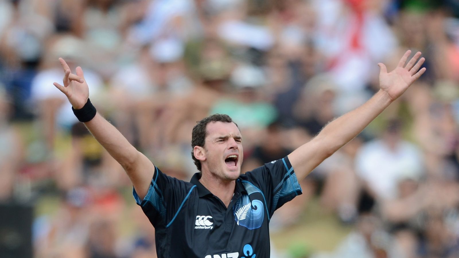New Zealand bowler Kyle Mills will captain the Black Caps on tour of Sri  Lanka | Cricket News | Sky Sports