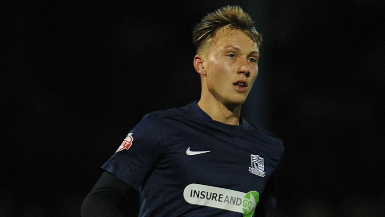 Cauley Woodrow: Back at Craven Cottage