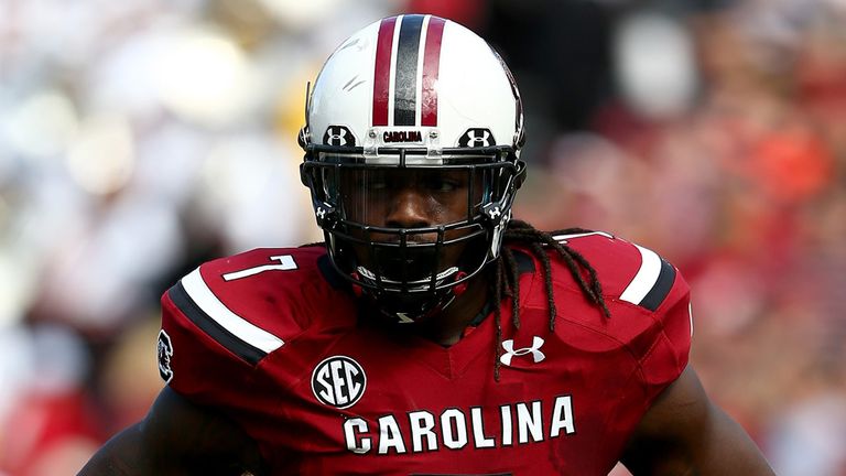 Sign Jadeveon Clowney? Chiefs Rumors Today On Clowney, Todd