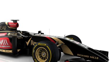 Lotus E22: Running in reality for the first time at Jerez