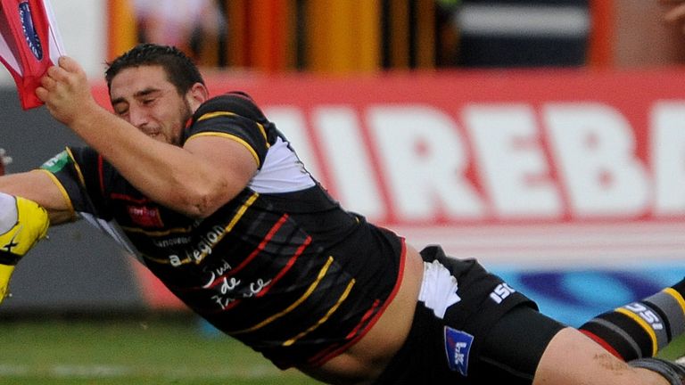 Julian Bousquet: Extended stay with Catalans Dragons
