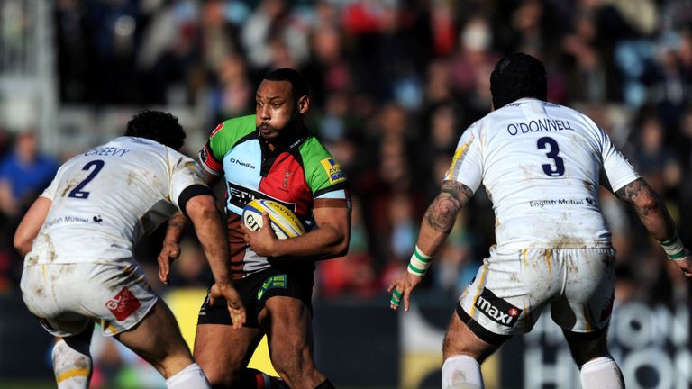 Jordan Turner-Hall on the charge for Quins