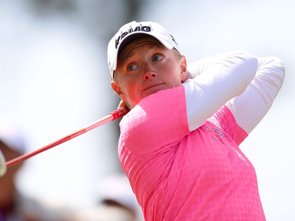 Lpga Tour Stacy Lewis Retains Swinging Skirts Lpga Classic