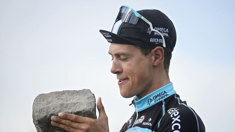 Terpstra with the cobblestone trophy