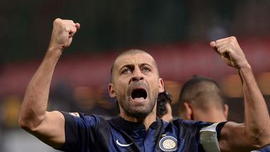 Image of Walter Samuel: Has signed one-year contract with Basel