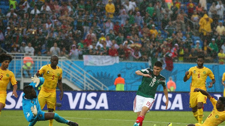 Oribe Peralta: Slid home the only goal